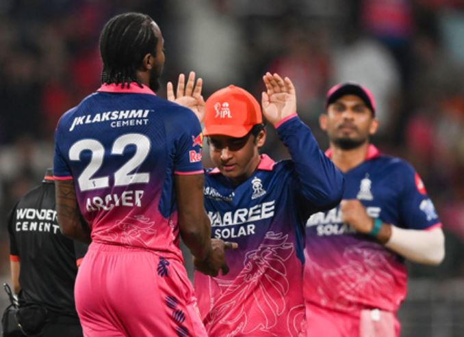 आईपीएल 2026: वैभव की तूफानी बल्लेबाजी, एसआरएच को 47 रन से रौंदकर 'क्वालीफायर-2' में आरआर