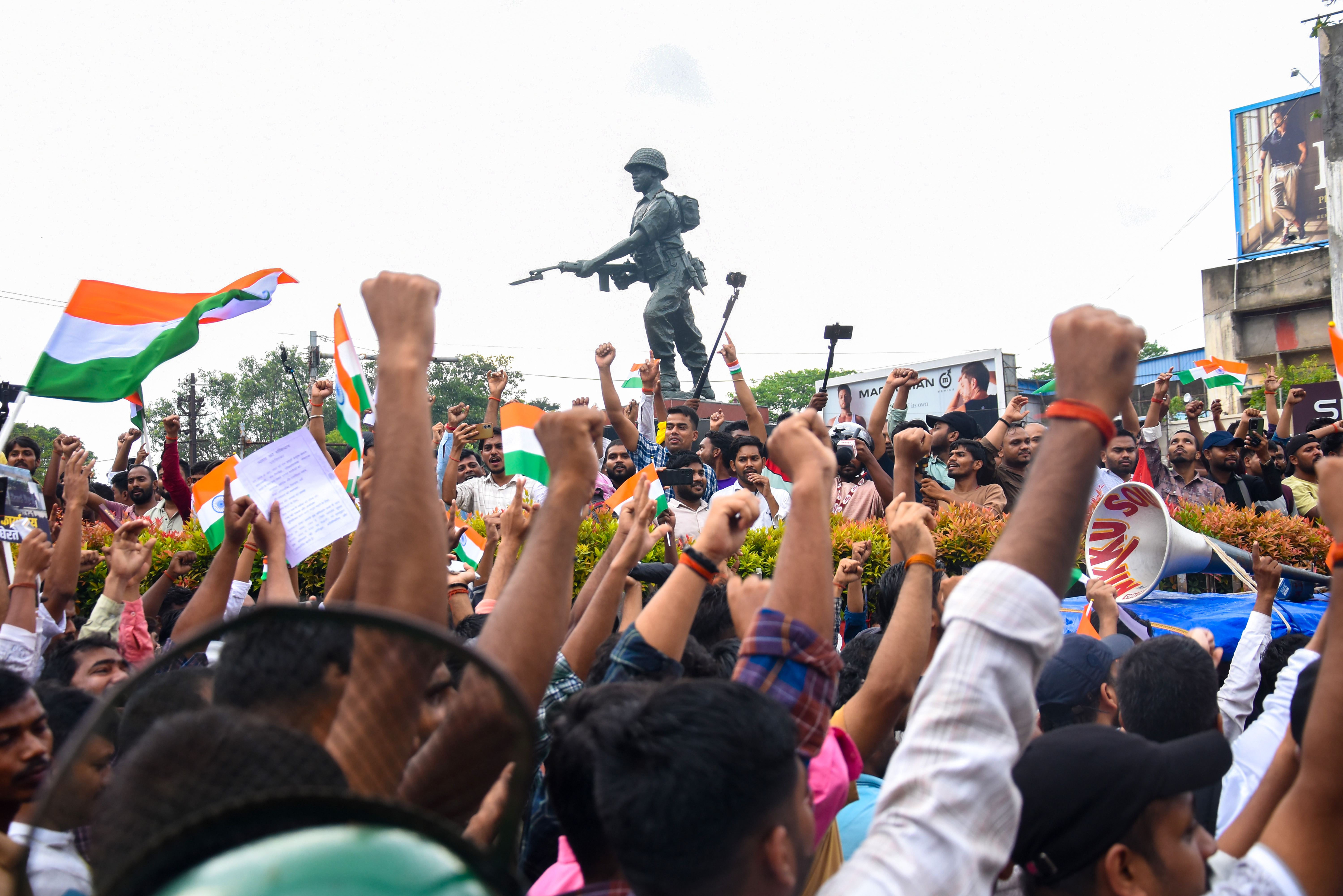 भर्ती परीक्षा में अनियमितताओं को लेकर झारखंड के छात्रों के समर्थन में आए असम सीएम सरमा 