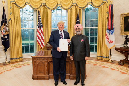 ट्रंप ने दिल्ली के एलजी तरनजीत संधू को दी बधाई, भारत-यूएस संबंधों को मजबूत करने की प्रतिबद्धता को सराहा