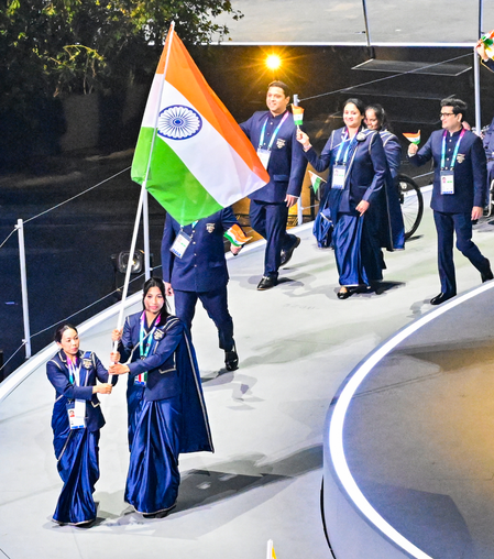 किंग चार्ल्स तृतीय ने की सीडब्ल्यूजी 2026 की शुरुआत, मीराबाई-लवलीना रहीं भारत की ध्वजवाहक