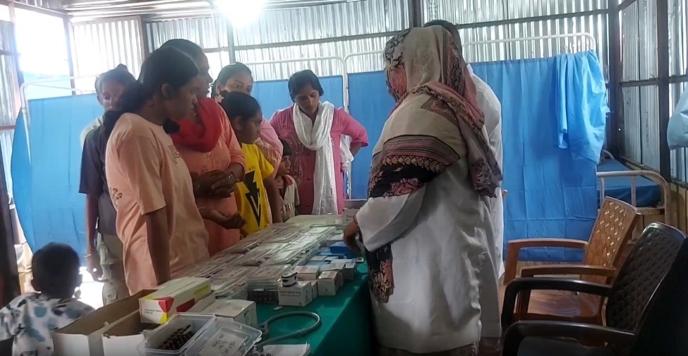 अमरनाथ यात्रा मार्ग पर स्वास्थ्य विभाग अलर्ट, 24 घंटे श्रद्धालुओं को मिल रहा मुफ्त इलाज