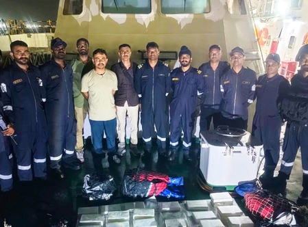 भारतीय तटरक्षक बल और गुजरात एटीएस के संयुक्त ऑपरेशन में 115 किलो कोकीन जब्त 