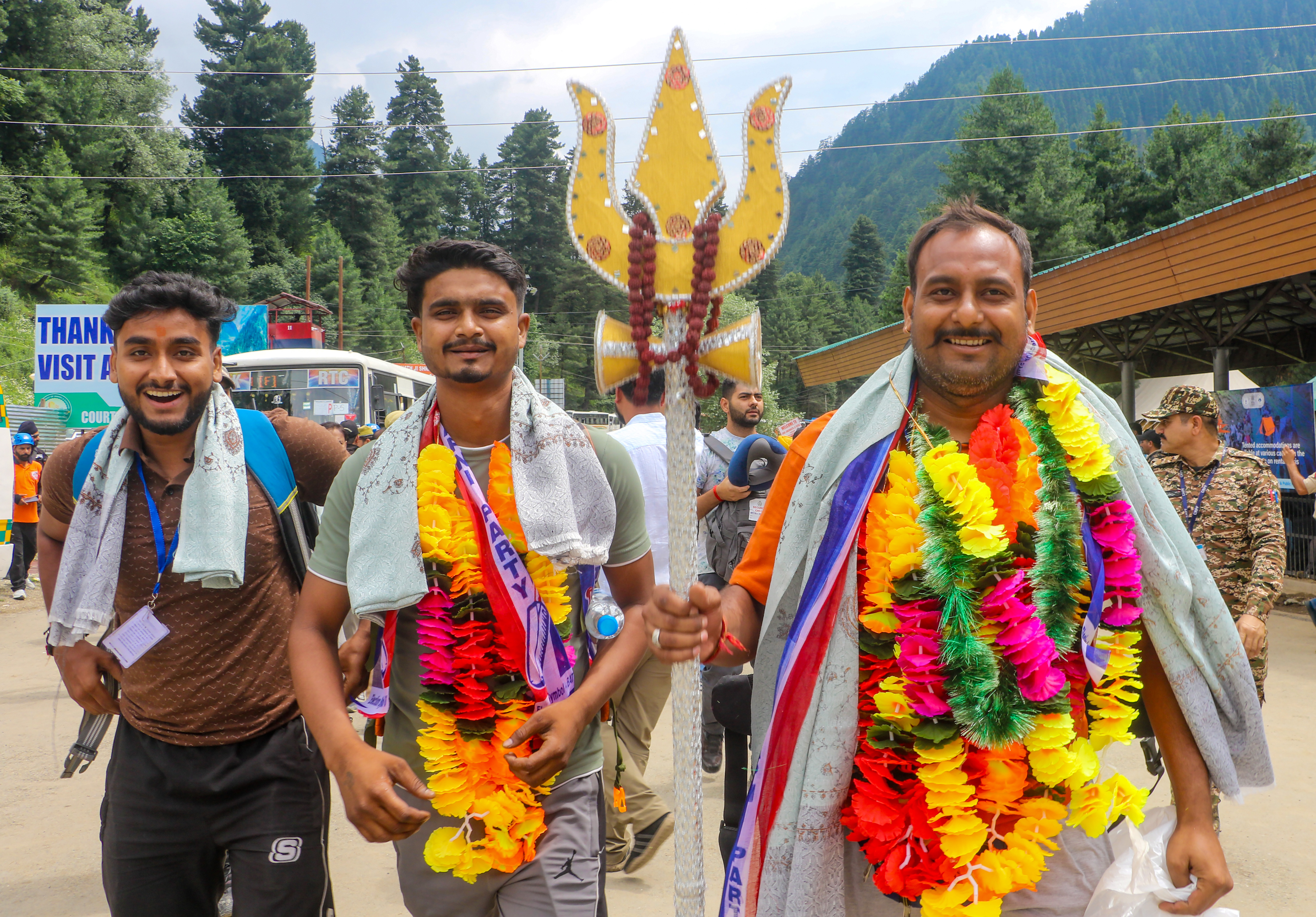 अमरनाथ यात्रा 2026: 11 दिनों में 2.75 लाख से अधिक श्रद्धालुओं ने किए दर्शन