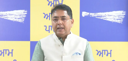 एसआईआर पर सुप्रीम कोर्ट के फैसले का स्वागत, चुनाव आयोग पर भरोसा नहींः अमन अरोरा
