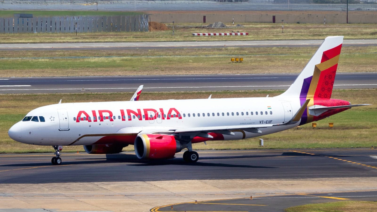 एयर इंडिया और एयर इंडिया एक्सप्रेस का वित्त वर्ष 26 में घाटा दोगुने से अधिक बढ़कर 22,238 करोड़ रुपए हुआ