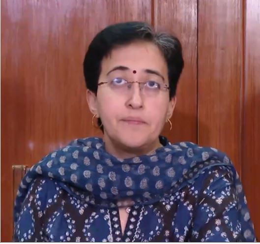 'मोदी की गारंटी' पर आतिशी का तंज, पूछा- दिल्ली की महिलाओं के 2500 रुपये कहां गए?