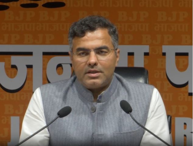 प्रवेश वर्मा का अरविंद केजरीवाल के नए घर पर तंज, कहा- 'आम आदमी' नहीं, यह 'आलीशान आदमी पार्टी' है